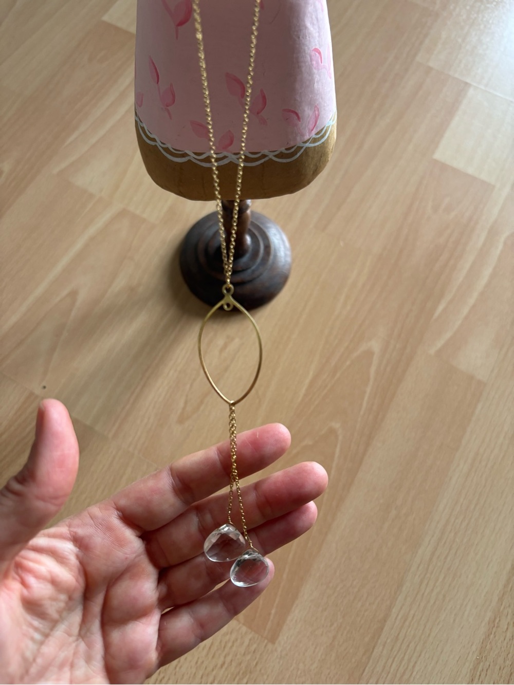Gold Drop Lariat Necklace with Clear Crystal Pendants